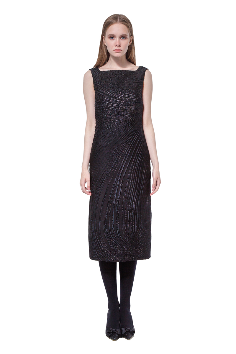 Black sleeveless jacquard knee-length dress