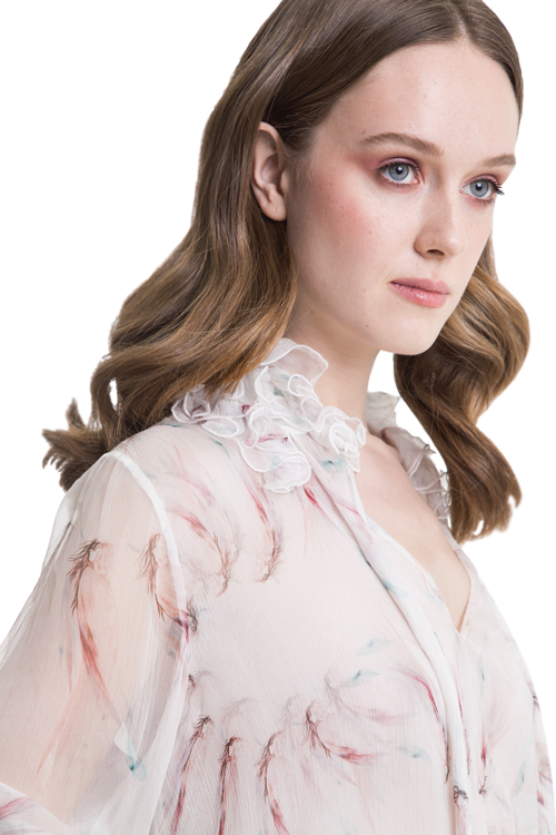 White printed silk blouse with lace inserts 4 - Diana Arno