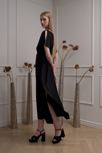 SIENNA TUNIC DRESS IN SUBLIME BLACK